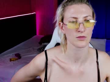 girl eva__blonde capture image #2076195