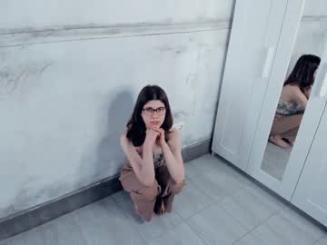 girl maureenbruster capture image #6734363