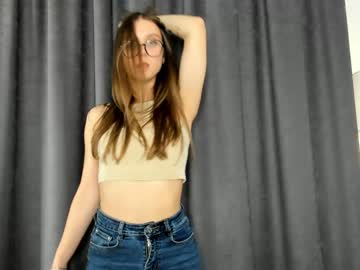 girl knock_knocks capture image #6283779