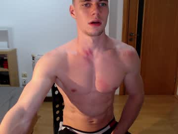 man _alexanderwilliams capture image #2630671