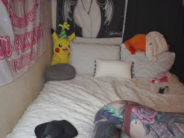 girl yogendub capture image #412336