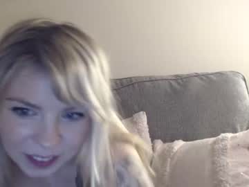 girl venus_in_leo capture image #399921