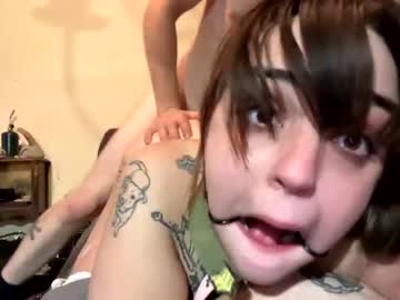 couple shysexysub24 capture image #5685716