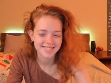 girl olivia_garden capture image #2632956