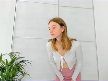 girl elizabeth__gray capture image #2790406