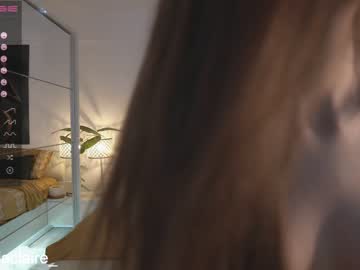 girl dovia capture image #1000112
