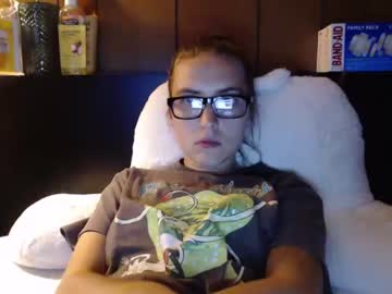 girl woahitssarah capture image #2653602