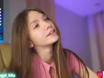 girl angels_kiss capture image #5219699