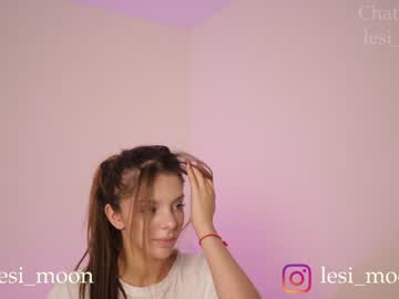 girl lesi_moon capture image #5645991