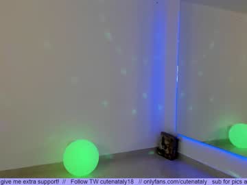 girl cutenataly capture image #1525708