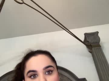 girl gia_is_horny capture image #2810516