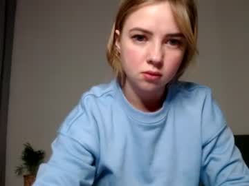 girl deinalin capture image #4205282