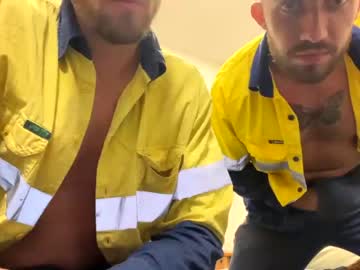 man straighttradie34 capture image #4122464
