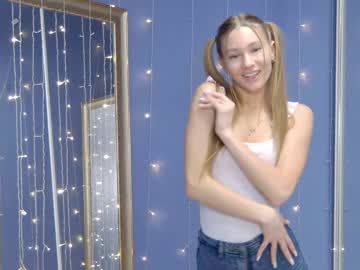 girl teonasafina__ capture image #3368050