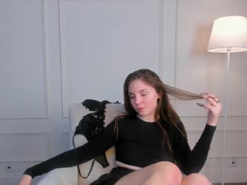 girl swetyway capture image #5366329