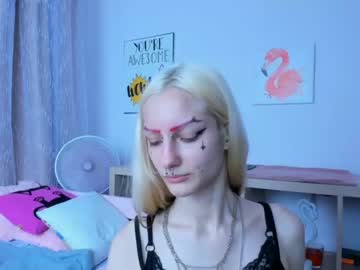 girl erika__lodge capture image #2268215