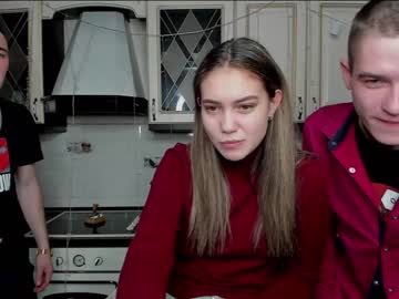 couple family_intrigue capture image #946341