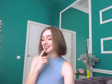 girl adelewilson__ capture image #1054776