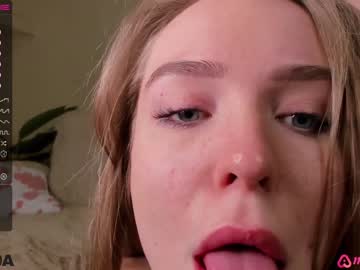 girl yourlovelyjul capture image #3654060
