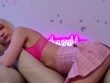 girl shycinderella capture image #1917394