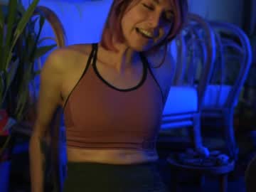 girl lizmreow capture image #2107779