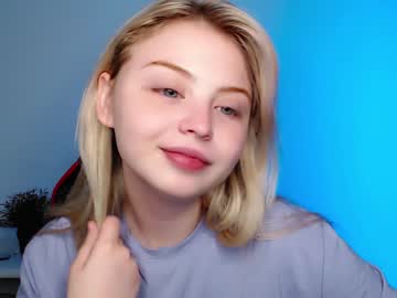 girl shy_blondiee capture image #3775719