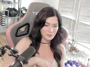 girl evelynclaire capture image #4076368