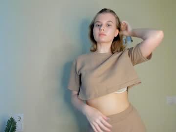 girl deborahmccormick capture image #2231673
