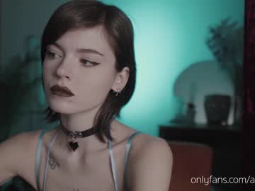 girl auddicted capture image #492254