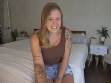 girl reign_rellic_ capture image #5025772