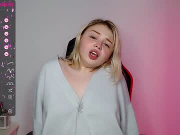 girl shy_blondiee capture image #3783457