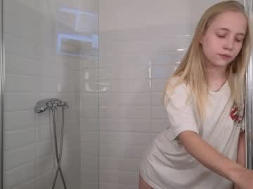 girl appr0ved capture image #5405840