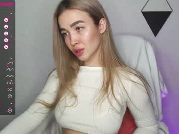 girl yourvirusqueen_ capture image #2164249