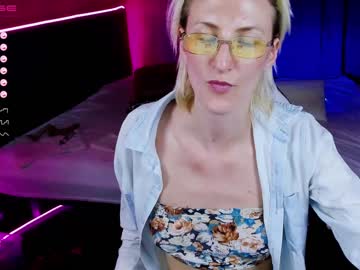 girl eva__blonde capture image #2154253