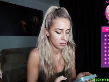 girl laurabae_ capture image #696117