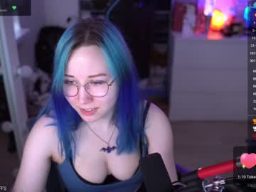 girl blue_mooncat capture image #4614890