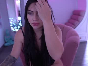 girl ashlyeroberts1 capture image #697397