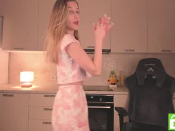 girl annareffett0 capture image #3615884