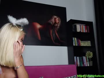 girl laurabae_ capture image #356075
