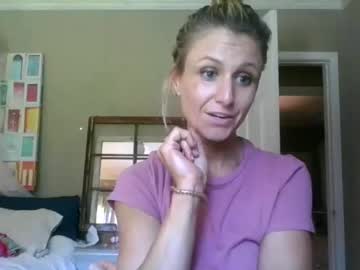 girl iloveslots capture image #1831485