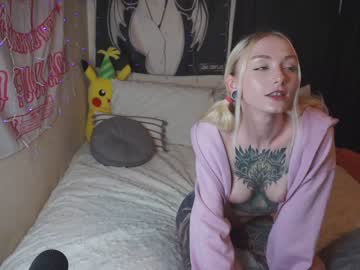 girl yogendub capture image #455660