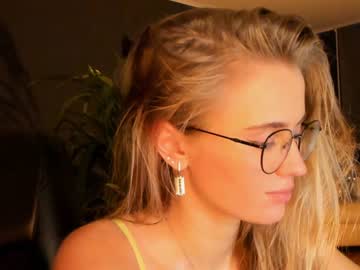girl linellali capture image #2900975