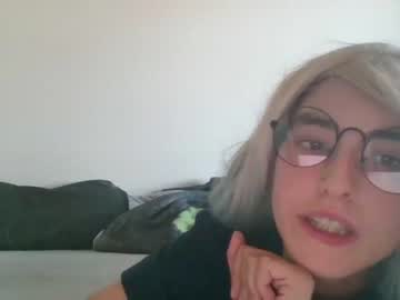 girl candycigsbb01 capture image #2358357