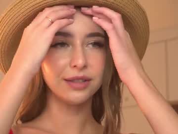 girl via_olivia___ capture image #6973678