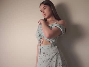 girl helenmoors capture image #3924250