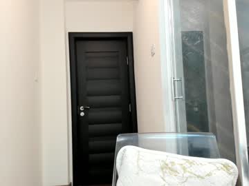 girl hotfallingdevil capture image #1995000