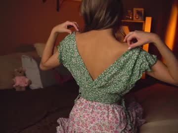 girl cuteelsa_ capture image #5805869