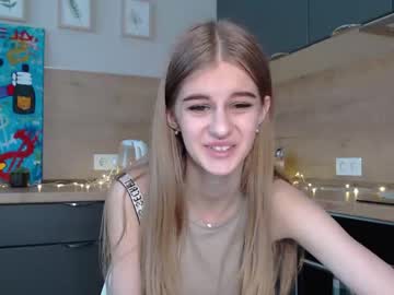 girl mila_cuteee capture image #507231