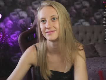 girl angeellina capture image #2499633