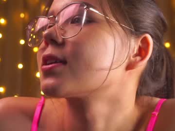 girl helenmoors capture image #4462504